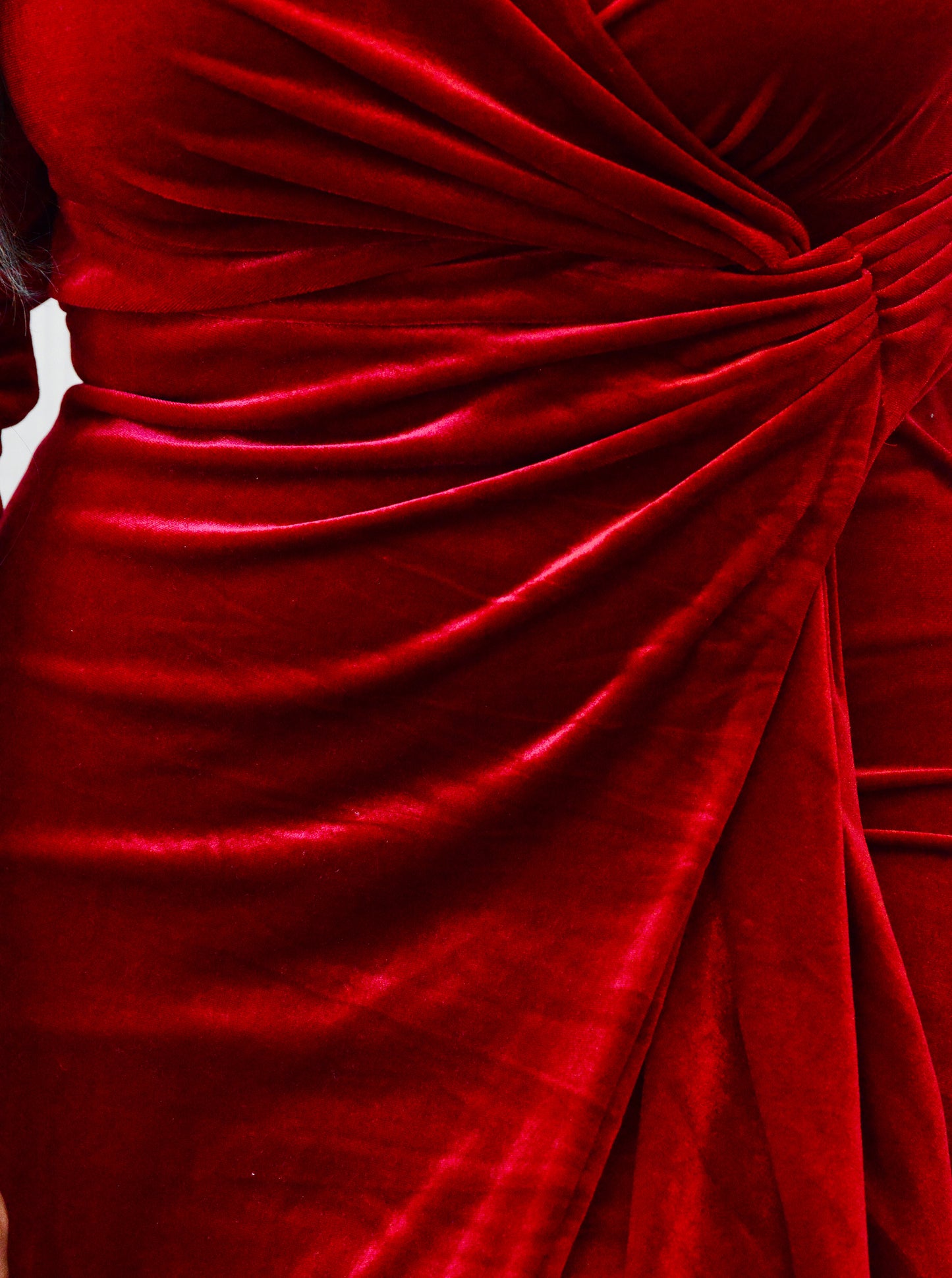 Busy Bloom Aurora Dress in Red